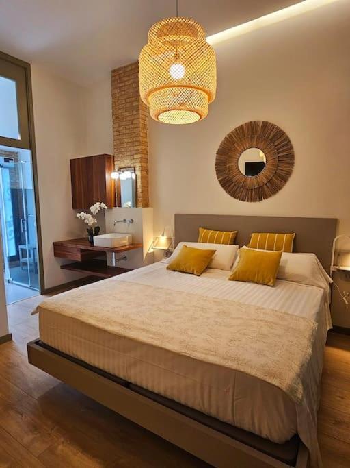 דירות ולנסיה Tradicional Casa Con Patio Ruzafa מראה חיצוני תמונה