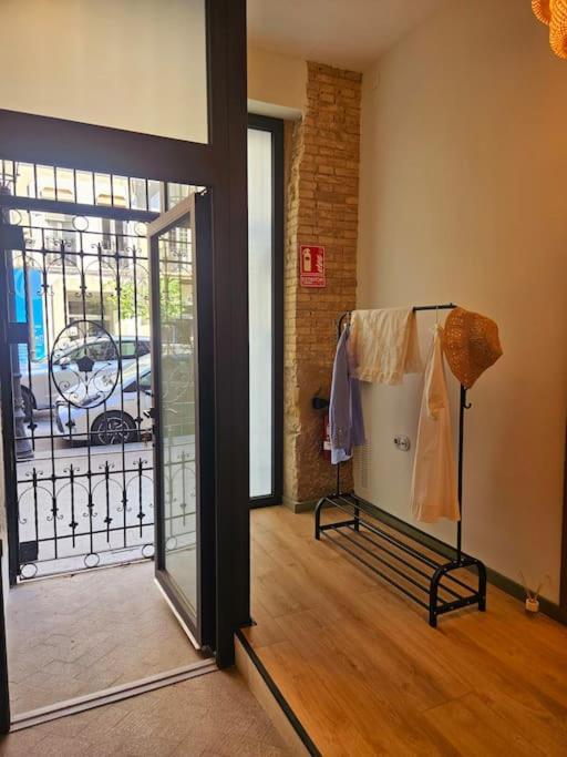 דירות ולנסיה Tradicional Casa Con Patio Ruzafa מראה חיצוני תמונה