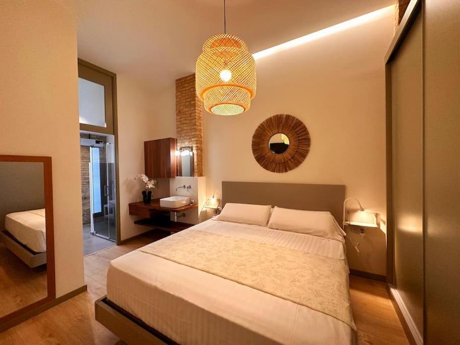 דירות ולנסיה Tradicional Casa Con Patio Ruzafa מראה חיצוני תמונה