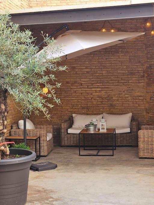 דירות ולנסיה Tradicional Casa Con Patio Ruzafa מראה חיצוני תמונה